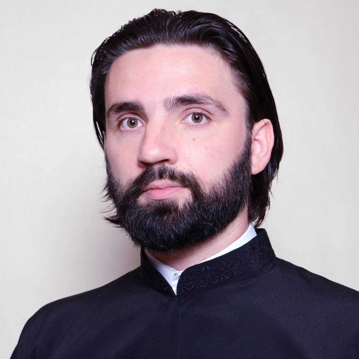 Father Dragan Vuković, parish priest of Saint Sava Cathedral